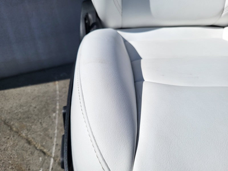 1456943-00 ⭕ 2017-2022 Tesla Model 3 Y Front Passenger Side 1st Row Seat White Right Assy
