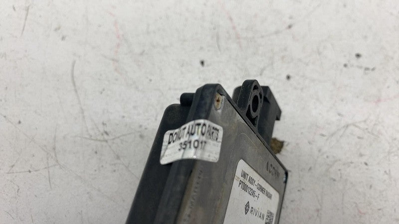 ⭕ 2022 Rivian EDV-700 Truck Rear Corner Radar Blind Spot Radar Unit PT