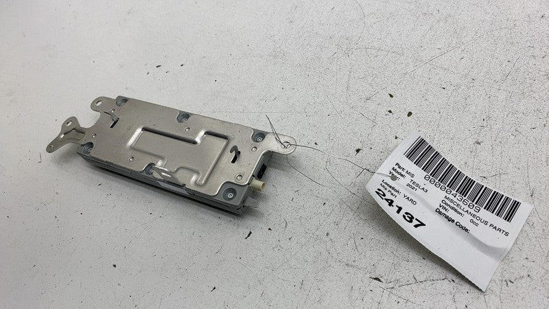 107974900D ⭕ 2017-2023 Tesla Model 3 Harman Becker Radio FM/HD Receiver Module 1079749-00-D
