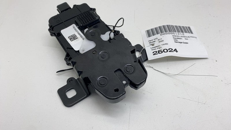 C100016268E 22-24 Rivian R1T Rear Left/Right Gear Tunnel Door Lock Latch Actuator C100016268