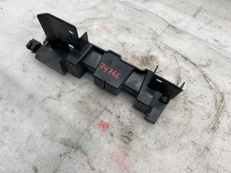 105971500D ⭕16-20 Model X MX Rear Driver Side 2nd Row Floor Panel Bracket Left 1059715-00-D