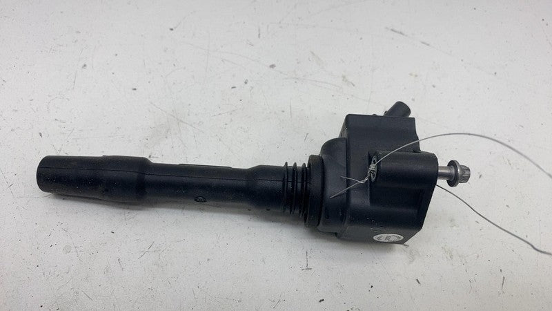 8643360 05 ⭕ 2018 2019 2020 2021 2022 2023 BMW 530e Engine Motor Ignition Coil 864336005