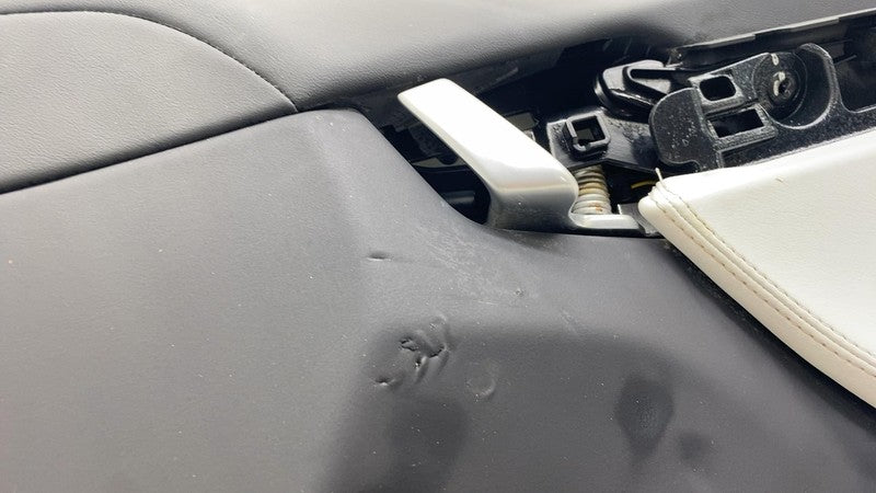 1058861-15-C ⭕ 2016-2020 Tesla Model X Front Right Interior Door Panel Trim Card 1071564-29-C