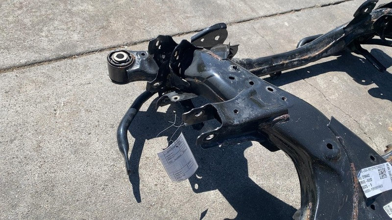 118848500A ⭕ 2017-2025 Tesla Model 3 M3 Rear Subframe Cradle Crossmember w/ Stabilizer Bar
