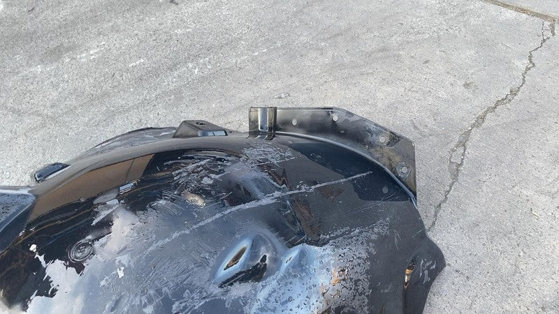 16-19 Mercedes-Benz GLE350 Front Inner Fender Liner Splash Guard Shield Right RH