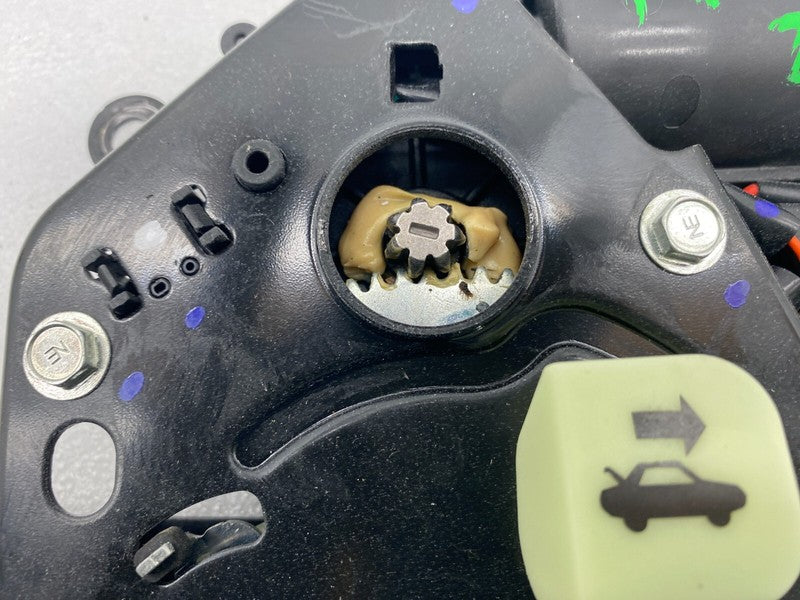 1500604 00 B ⭕ 21-25 Model 3 Rear Liftgate Tailgate Decklid Lock Latch Actuator 1500604-00-B