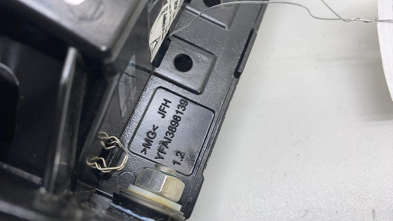 9Y0.864.101 ⭕ 2018-2024 Porsche Cayenne Front Center Console Armrest Lid Cover 9Y0864101 OEM