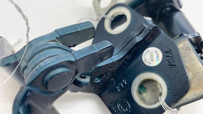 ⭕2017-2025 Chrysler Pacifica Front Passenger Side Upper & Lower Door Hinge Right