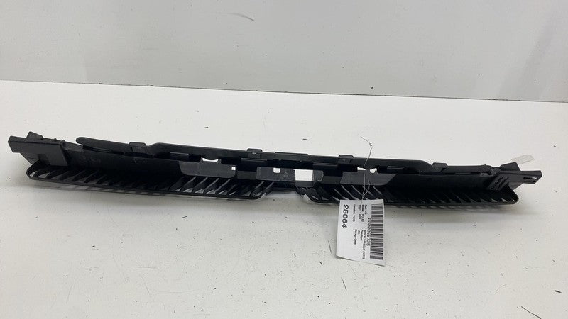 31663654 ⭕21-23 Polestar 2 Rear Bumper Skid Reinforcement Center Support Bracket 31663654