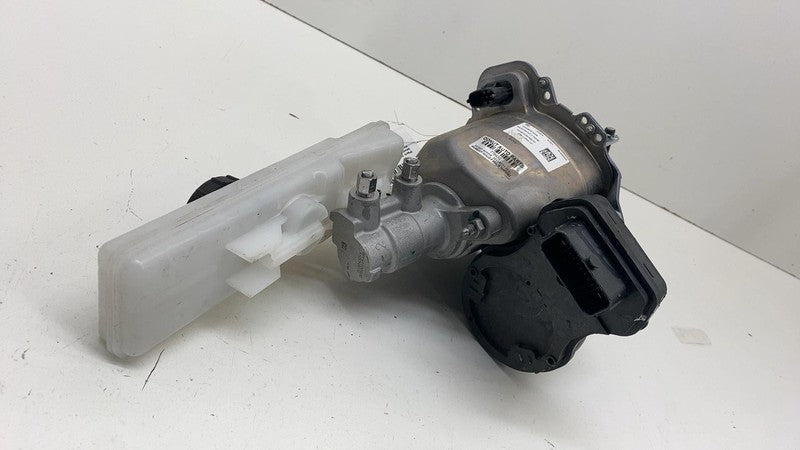 ⭕ 2017-2023 Model 3 Power Brake Booster Master Cylinder & Reservoir 10