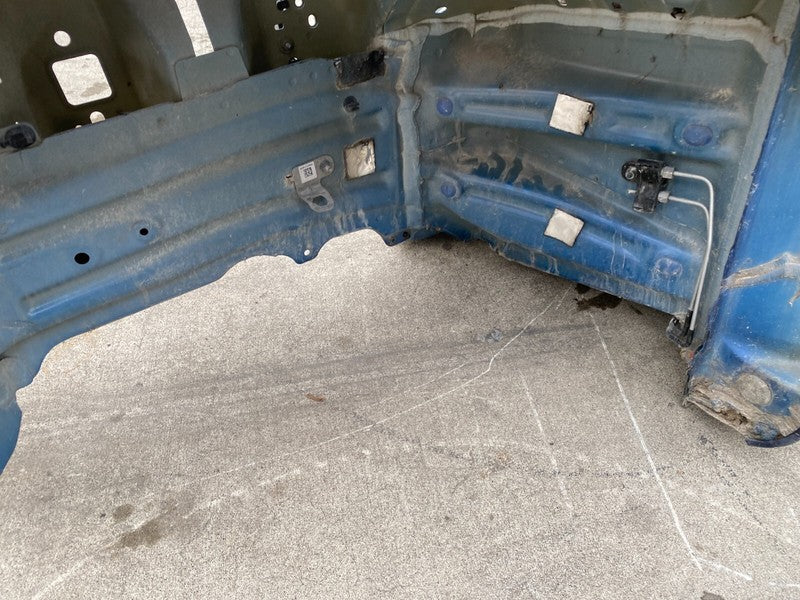 ⭕ 2017-2020 Tesla Model 3 Front Driver Side Quarter Panel Cut Out Fram