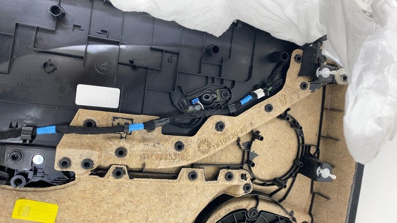 ⭕ 2024 2025 Tesla Model 3 Front Passenger Highland Door Panel Trim Car