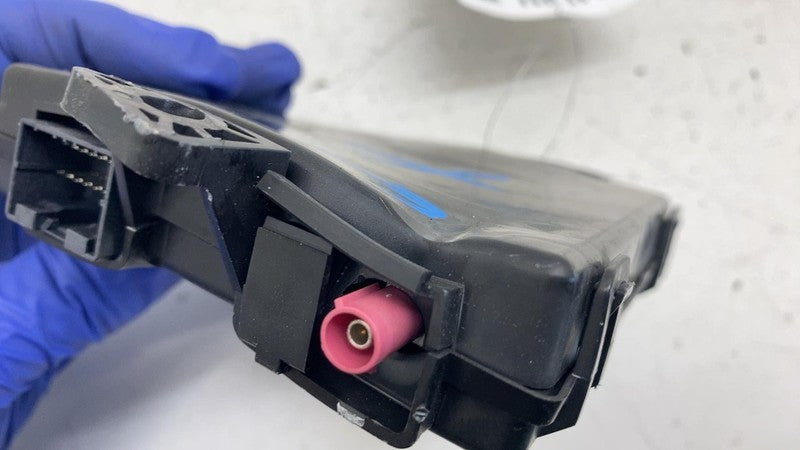 68592117AA ⭕ 21-24 Chrysler Pacifica Keyless Entry Receiver Hub Control Module 68592117AA