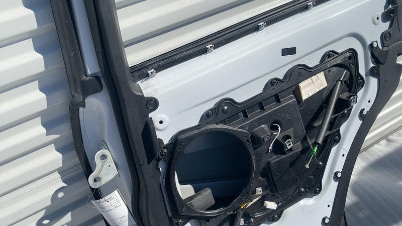 ⭕ 2014 Land Range Rover Sport Rear Right Side Door Shell Panel RH Whit