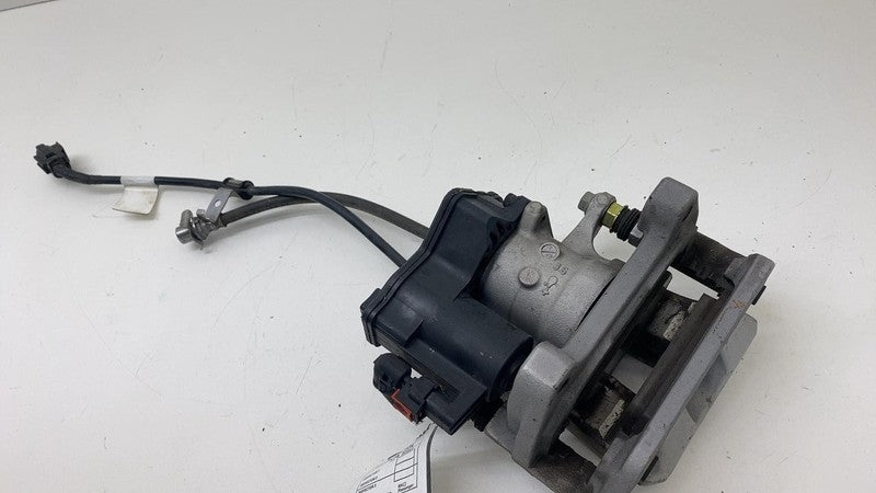 ⭕ 2017-2025 Tesla Model 3 Rear Right Caliper + Brake Hose Line BASE 10