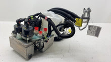 ⭕ 2020-2024 Tesla Model Y Supermanifold Refrigerant Chiller w/ Coolant Reservoir