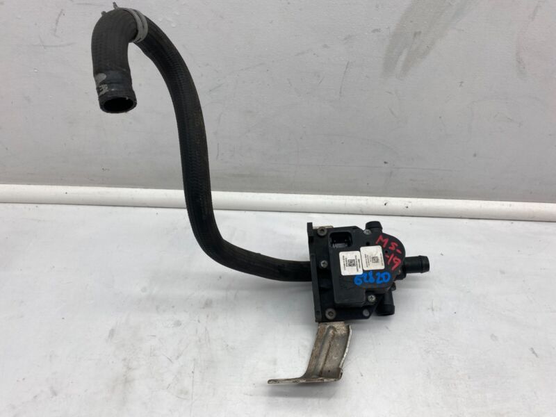 2012-2020 Tesla Model S Coolant Pump Cooling Valve Actuator 4-Way 6007370-00-E