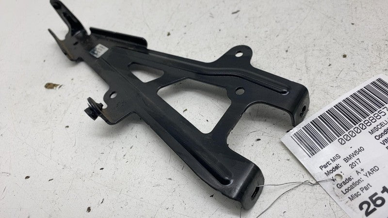 ⭕ 2017-2020 BMW 540i Front Intake Manifold System Support Bracket 1161