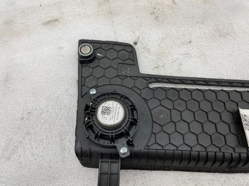 1563073 00 B ⭕ 21-25 Model S MS Front Passenger Footwell Trim Cover with Speaker 1563073-00-B