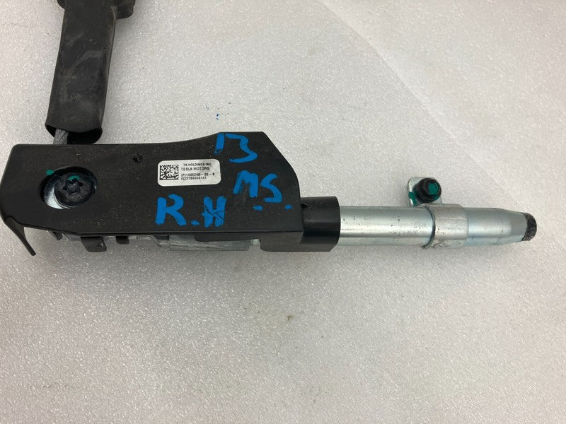 100526500B ⭕ 12-15 Model S Front Right Seat Belt Outboard Lap Pre-Tensioner RH 1005265-00-B