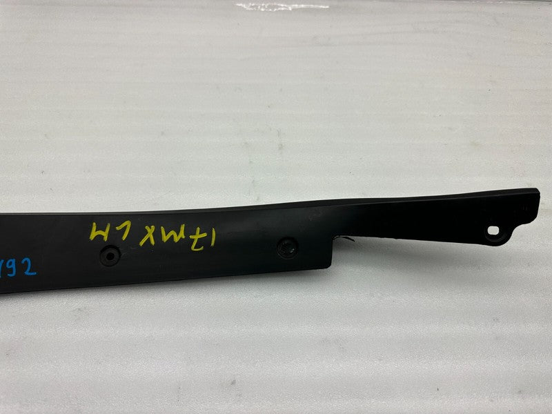 104241000D ⭕ 2016-2020 Tesla Model X Front Left Door Pinch Sensor Trim Molding 1042410-00-D