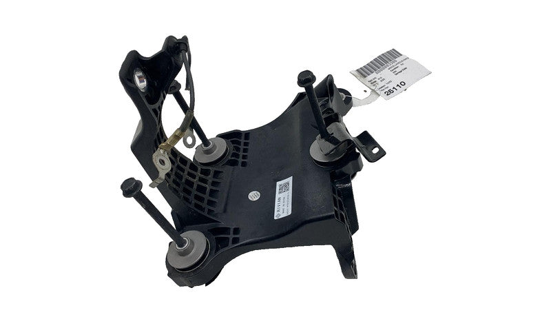 PT01214930 C ⭕ 2025 Rivian R1S Brake Stop Foot Pedal Bracket Support Assembly PT01214930-C