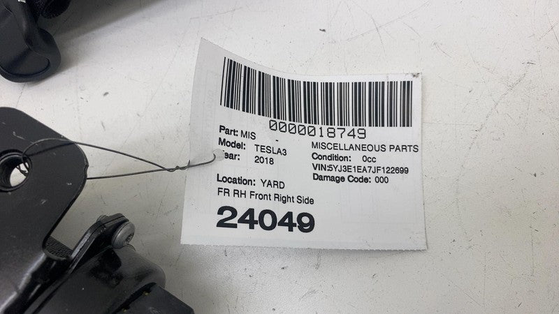 108127901F ⭕ 2017-2023 Tesla Model 3 Front 1st Row Seat Belt & Retractor Right 1081279-01-F