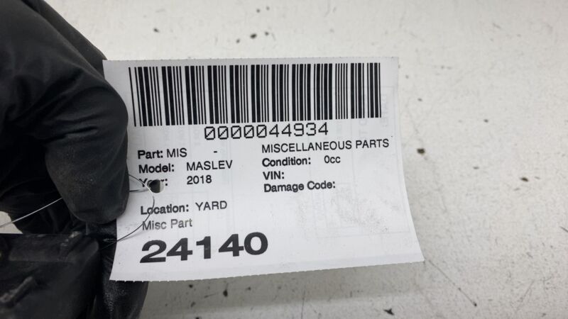 670032729 ⭕2017-2022 Maserati Levante Rear Bumper Center Mount Support Bracket 670032729