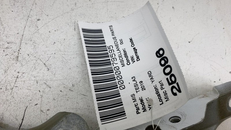 ⭕ 17-23 Model 3 PAIR Front Left & Right Fender Bracket 1086016-00-D/10