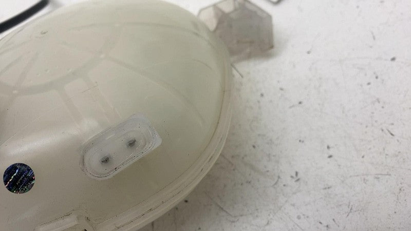 32222187 ⭕ 2021-2024 Polestar 2 Coolant Expansion Tank Bottle Reservoir w/ Cap & Hose OEM