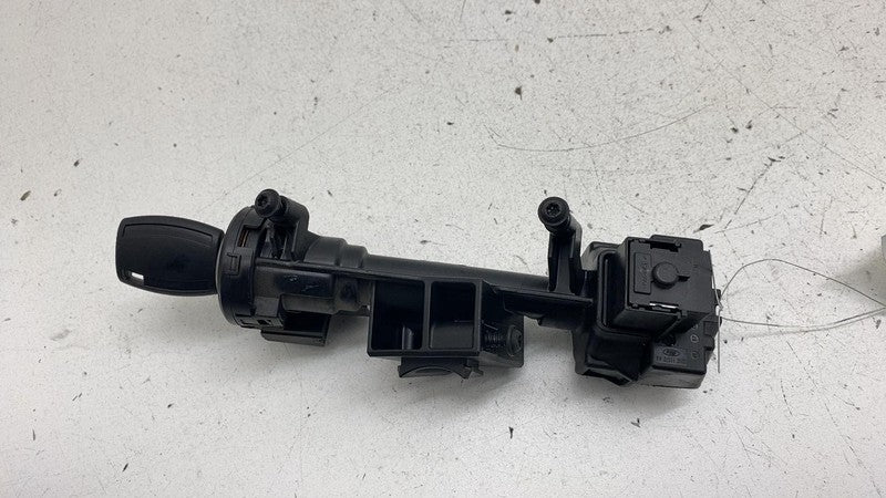 GM5T15607AB 2017 2018 Ford C-Max Ignition Switch Lock w/ Key & Immobilizer GM5T-15607-AB OEM