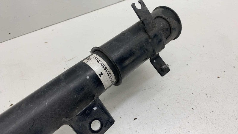 ⭕2017-2025 Chrysler Pacific Front Right Side Shock Strut Absorber FWD 