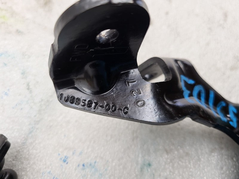 ⭕ 17-23 Model 3 Left & Right Hood Lift Strut Bracket 1089586-00-C / 10