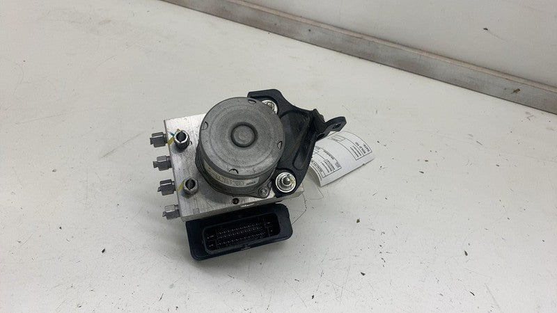 1044745-00-B ⭕ 2017-2023 Tesla Model 3 M3 Anti-Lock Brake System ABS Pump Module 1044745-00-B