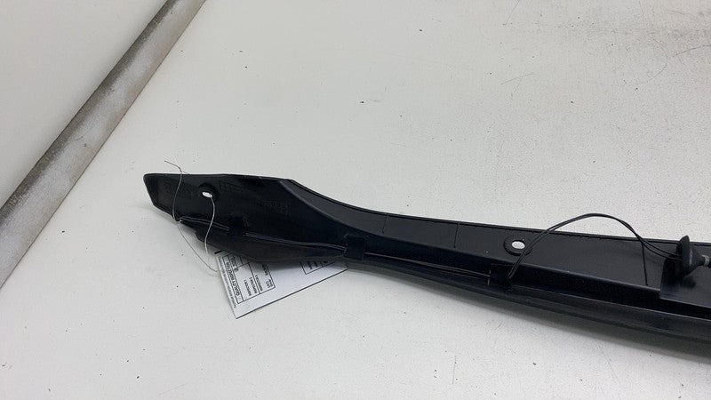 104159400D 2016-2023 Tesla Model X Rear Right Trunk Liftgate Door Pinch Sensor 1041594-00-D