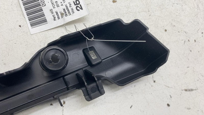 ⭕ 2019 Smart EQ Fortwo Rear Driver Side C-Pillar Trim Panel Left OEM A