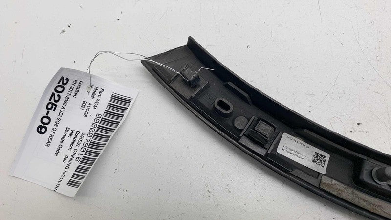 4M0853818E ⭕ 2017-2023 Audi SQ8 Q7 Rear Passenger Side Wheel Arch Molding Right 4M0853818E