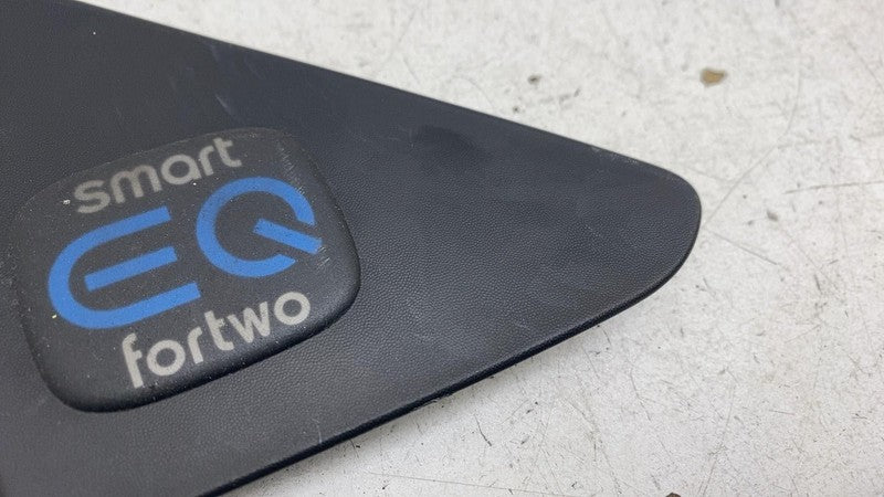 ⭕ 2019 Smart EQ Fortwo Front Passenger Tee Fender Protection Trim Mold