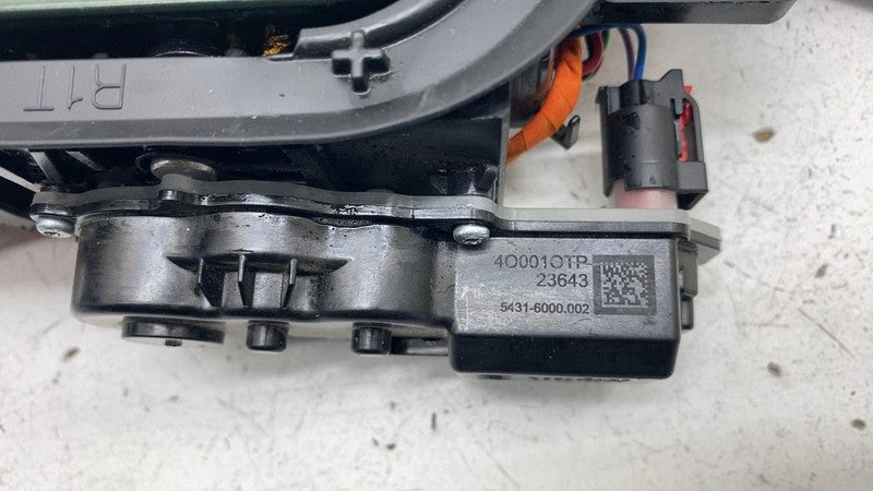 C100558020E ⭕ 25 Rivian R1S Front Left Exterior Door Handle Forest Green EXP006 C100558020-E