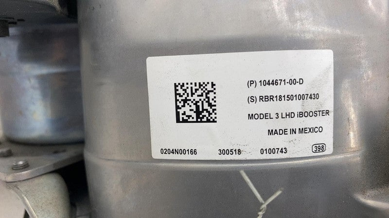 ⭕ 17-23 Tesla Model 3 Power Brake Booster Master Cylinder Reservoir 10