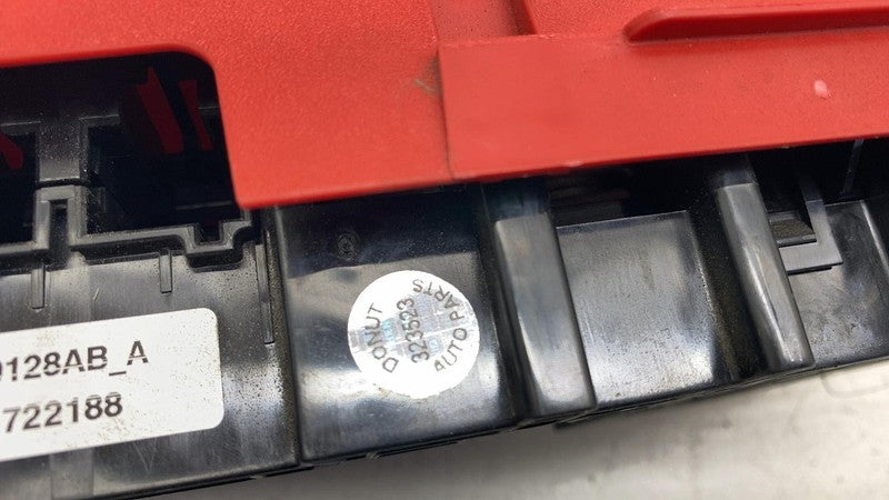 68260128AB ⭕ 2017-2024 Chrysler Pacifica Engine Compartment Fuse Relay Block Box 68260128AB