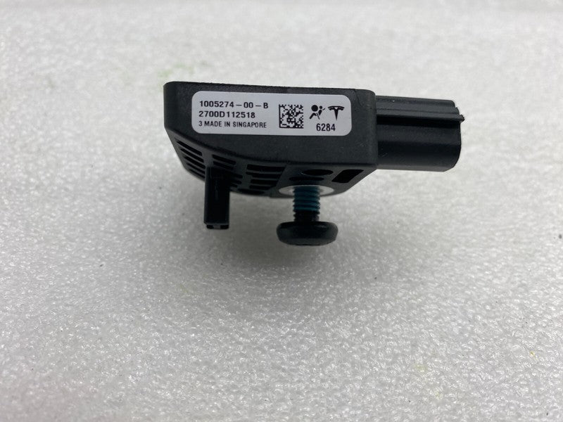 100527400B ⭕12-20 Model S Front Left or Right Acceleration Crash Impact Sensor 1005274-00-B