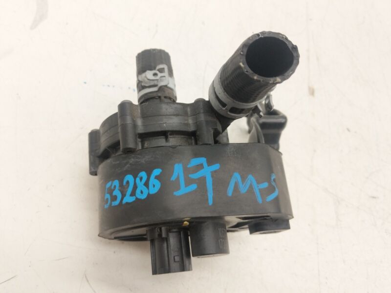 1057235 00 G 2016-2020 Tesla Model S MS Electric Auxiliary Coolant Water Pump w/ Bracket Assy