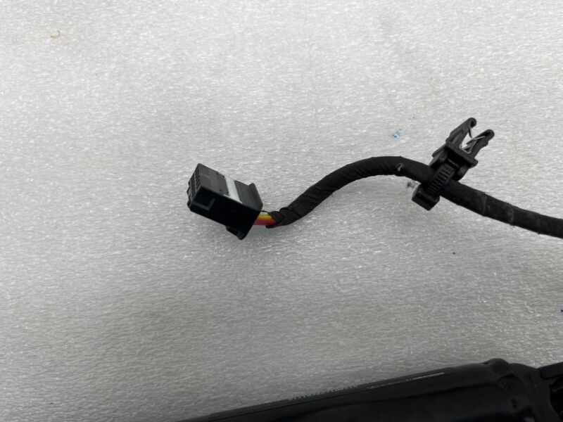 1063441 00 C ⭕16-23 Model X Rear Left/Right Secondary Falcon Door Lift Gas Strut 1063441-00-C