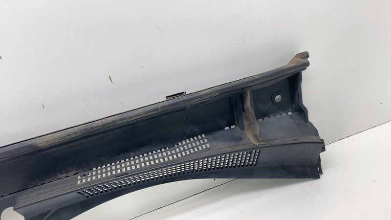 ⭕ 2023-2025 Toyota Prius Front Windshield Wiper Cowl Vent Trim Panel 5