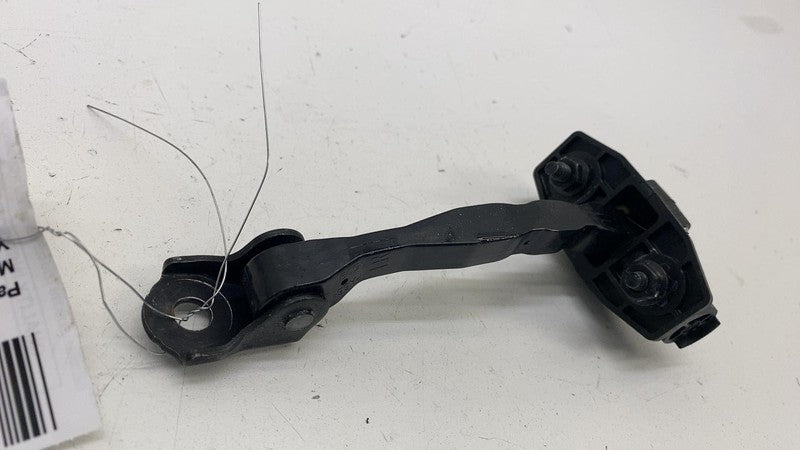 ⭕ 2017-2023 Model 3 Rear Passenger Side Door Check Strap Brake Stopper
