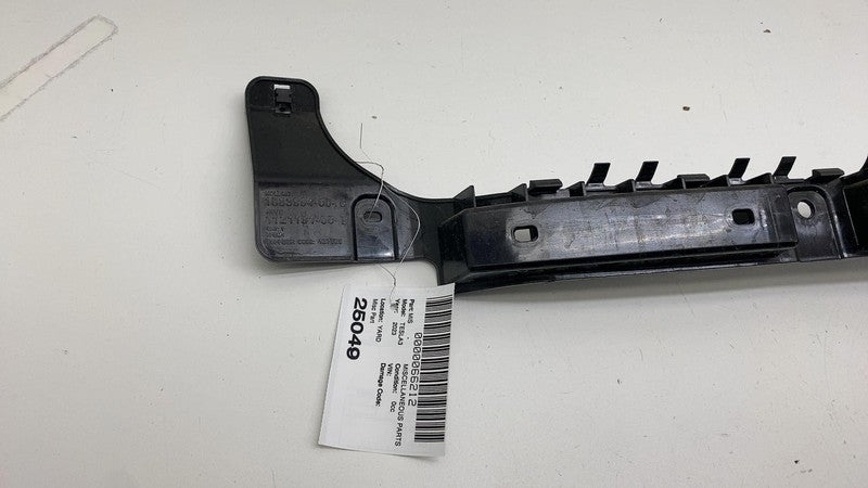 1083994-00-G ⭕ 2017-2023 Tesla Model 3 Rear Bumper Center Support Mount Bracket 1083994-00-G