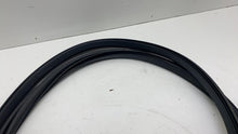 ⭕ 21-23 Polestar 2 Front Passenger Door Body Weatherstrip Seal Right RH 31662569