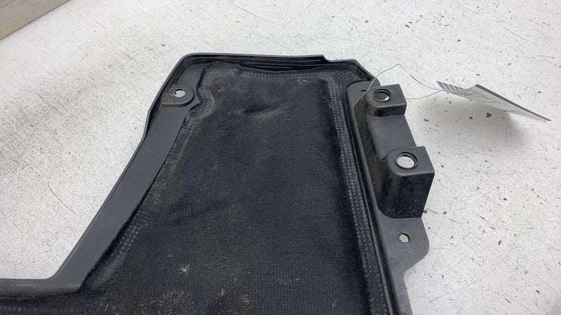 ⭕ 2017-2023 Maserati Levante Front Windshield Protector Wiper Cowl Tri