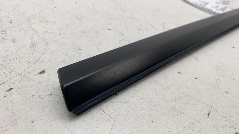 ⭕ 20-24 Model Y Rear Driver Side Door Window Outer Belt Seal Left 1495